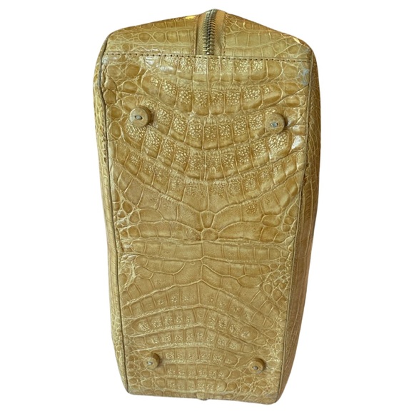 Nancy Gonzalez crocodile bag. - Picture 6 of 16